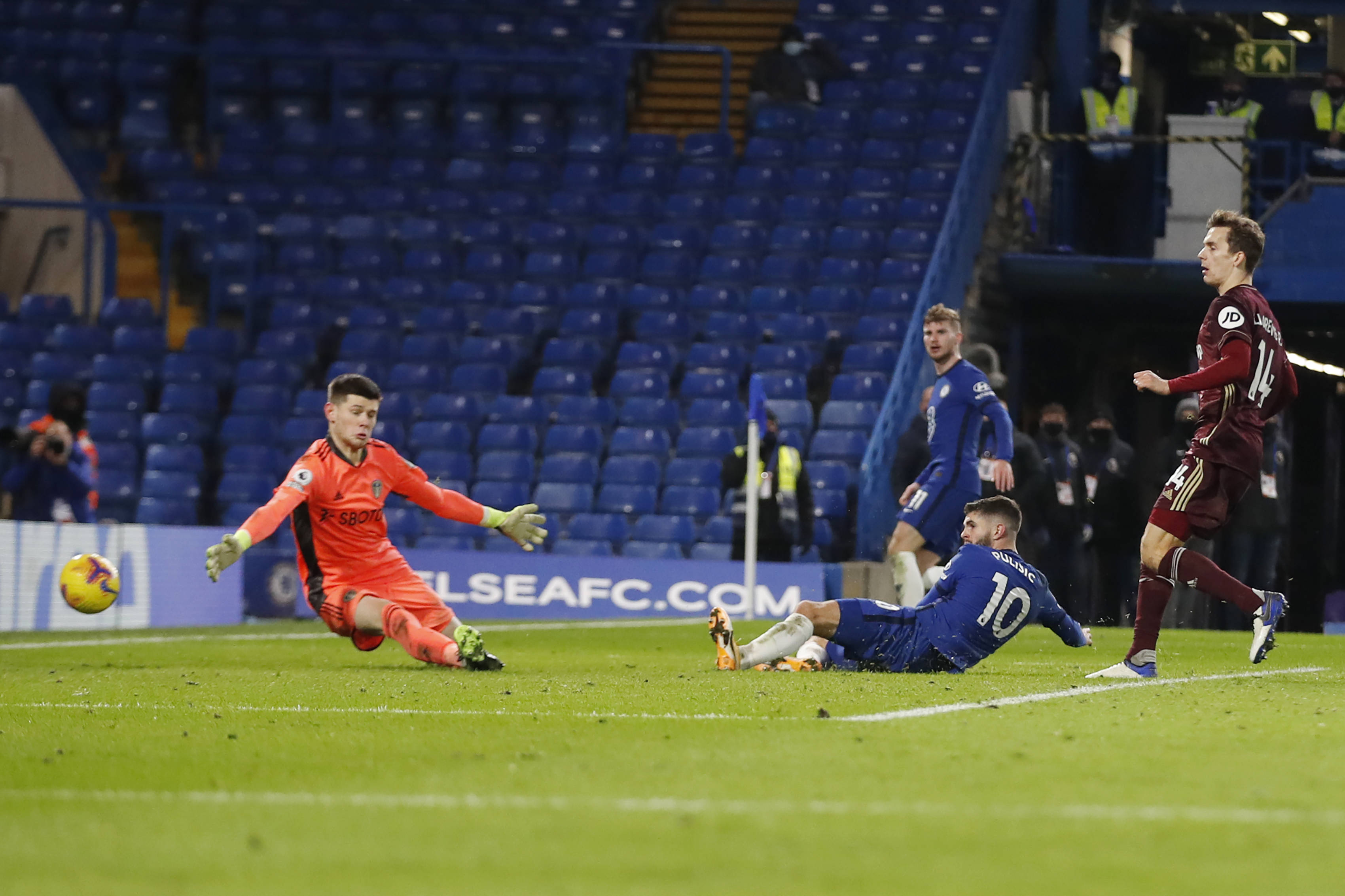 裙与球衣结 裙与球衣结