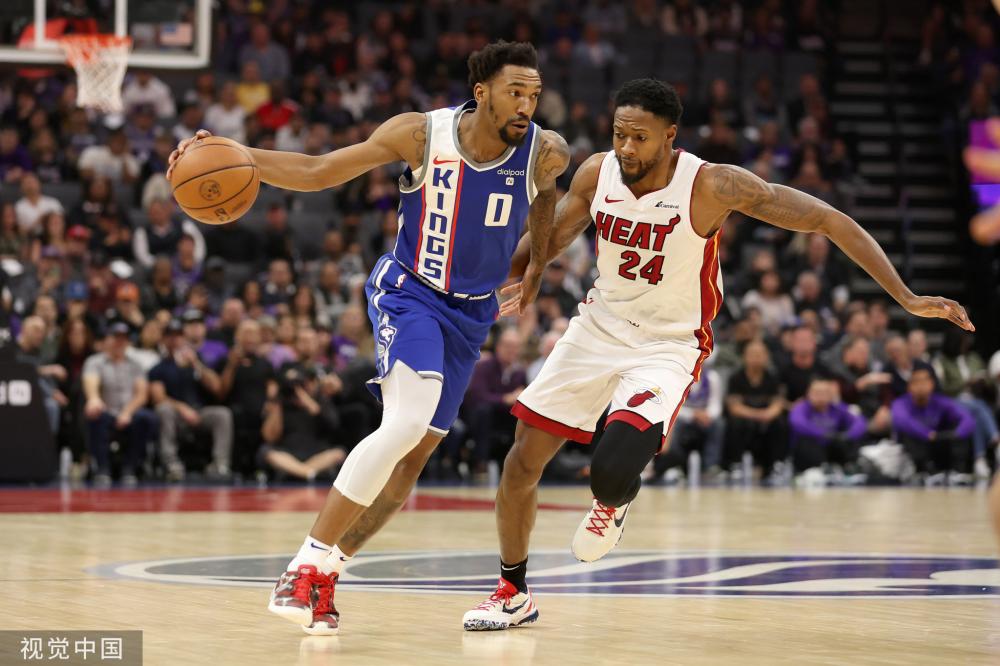 一个有力的 一个有力的