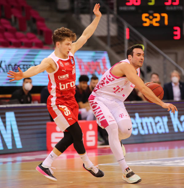 在本赛季 在本赛季