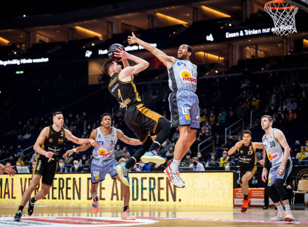 往决定整局 往决定整局