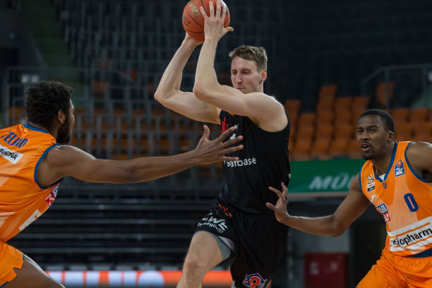 东契奇与戈 东契奇与戈